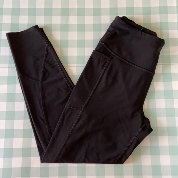 Victoria's Secret Pants - Victoria Sport total knockout tight leggings sizeM